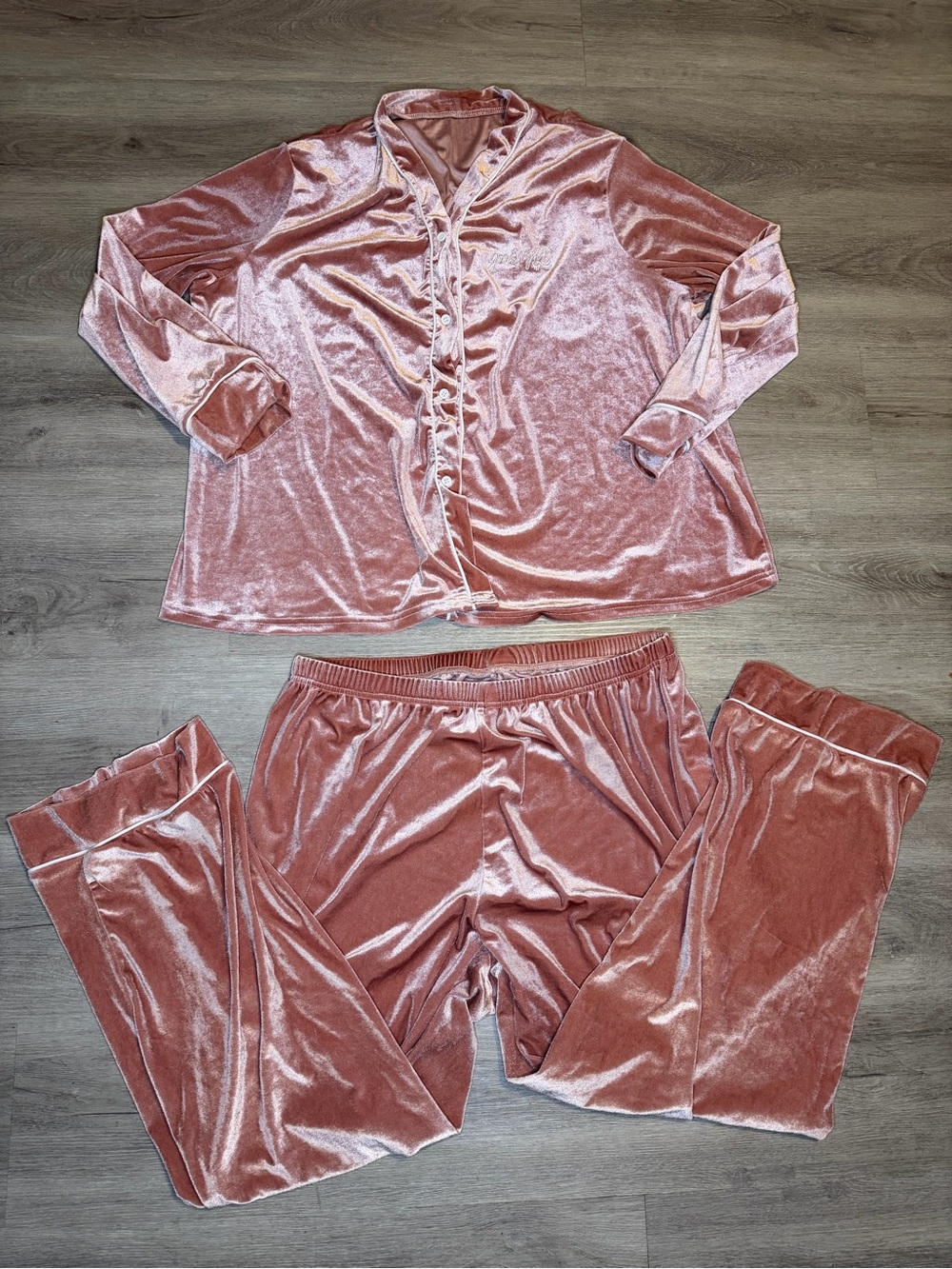 Women's Velvet Pajama Set - Dusty Rose